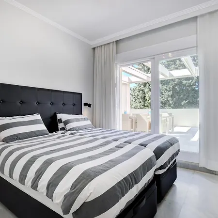 Mirador De La Cala Apartamento Estepona